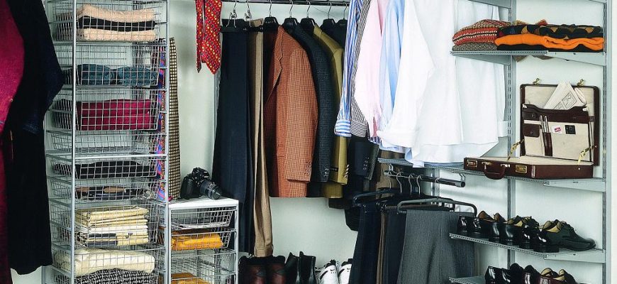 kak organizovat prostranstvo v garderobnoy